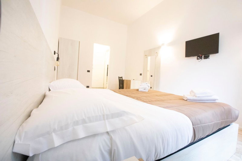 Hall inn B&B in Center, Naples, Italy