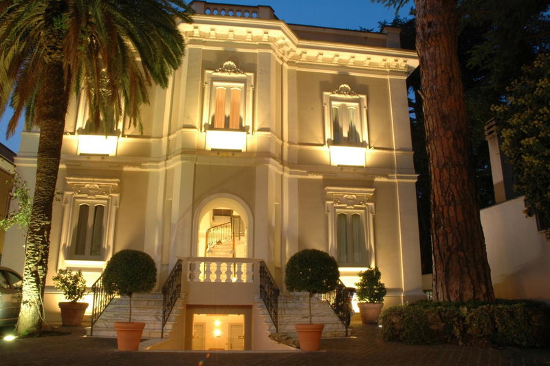 Hotel Flora, Frascati, Italy