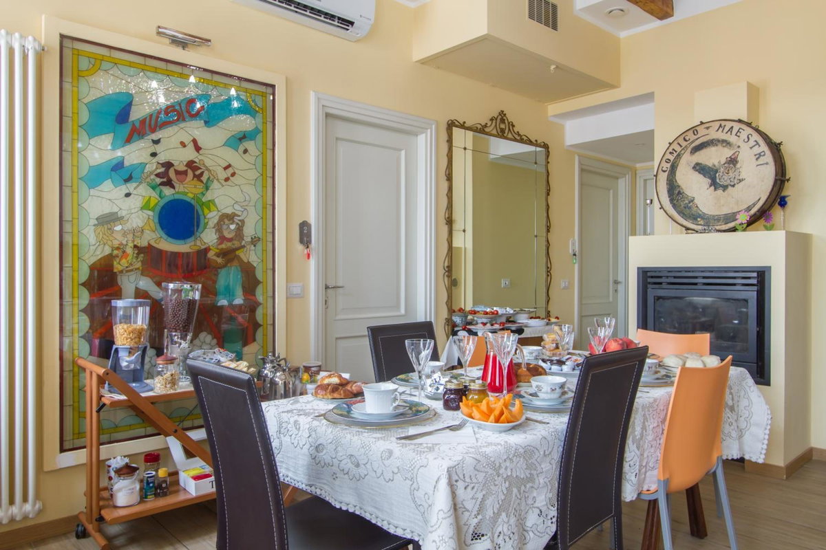 Hotel · B&B Antico Cortile, Milan