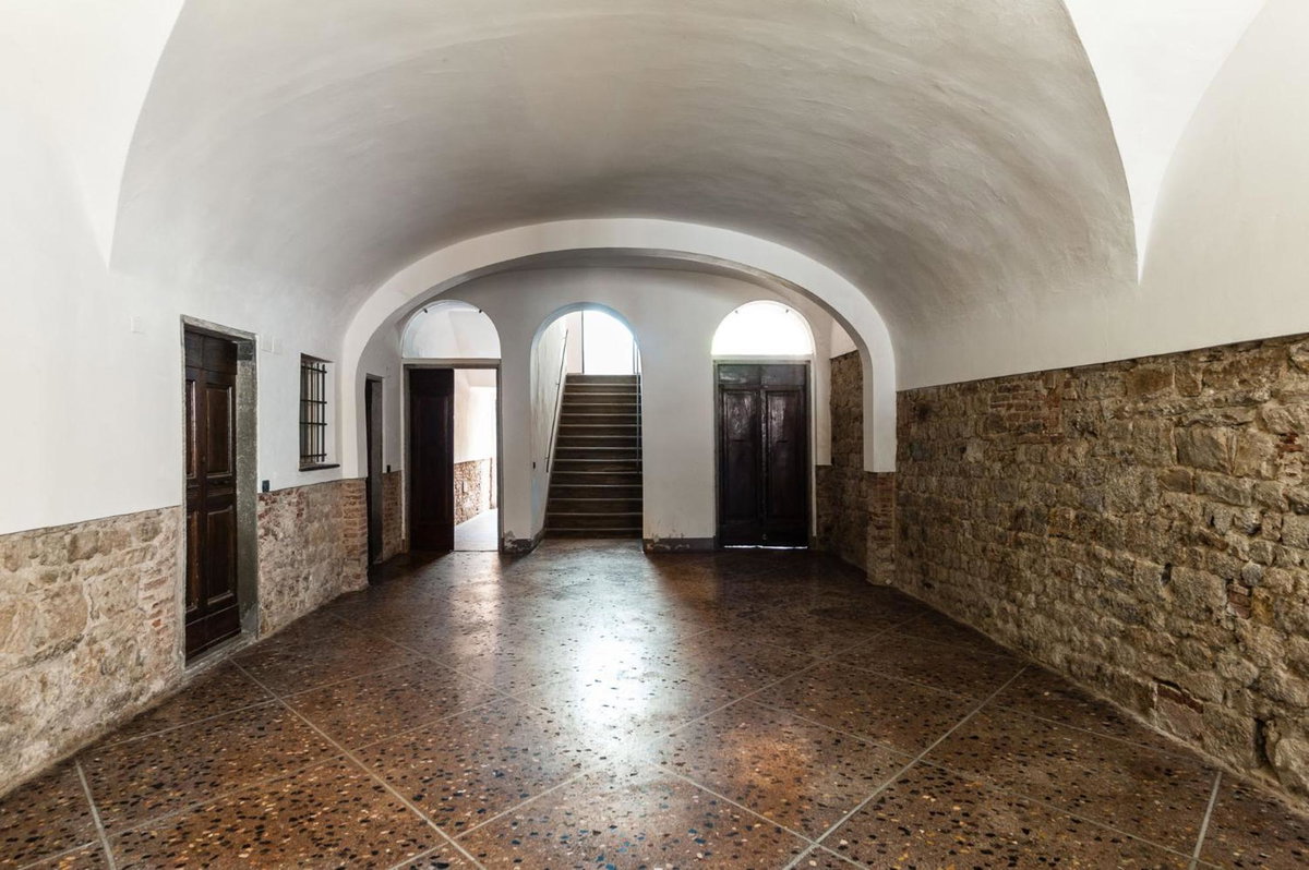 Attico sulla Torre, Italy