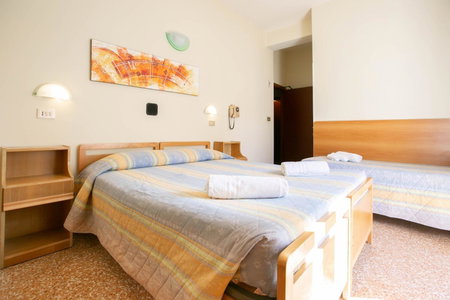 Hotel Ischia, Rimini, Italy