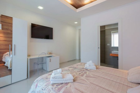Lumiere Rooms - Eja Sardinia, Cagliari, Italy