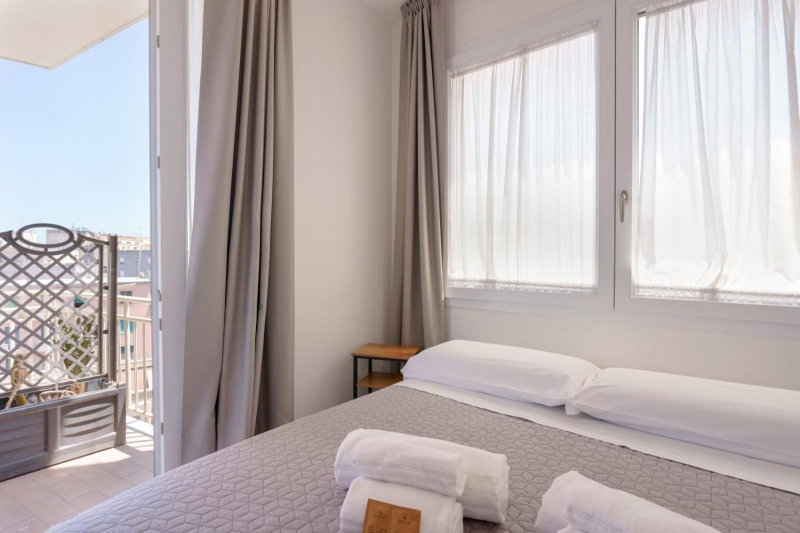 Lumiere Rooms - Eja Sardinia, Cagliari, Italy