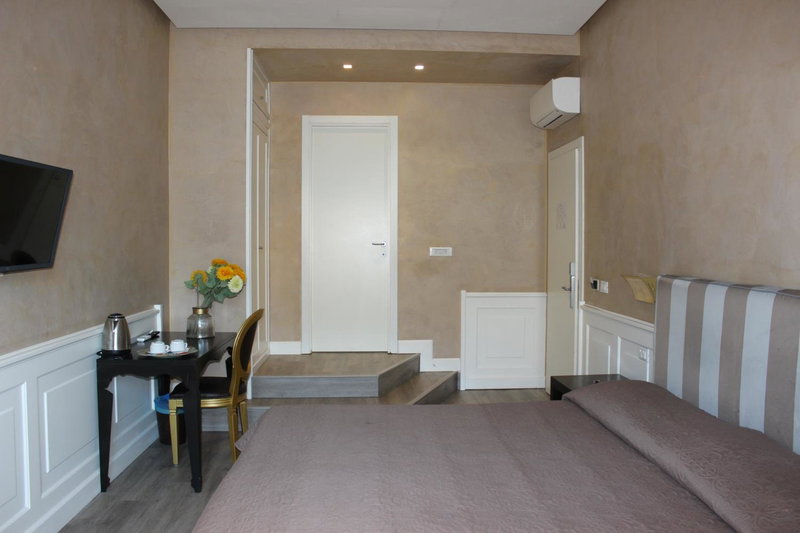 Relais La Maison De Luxe, Rome, Italy