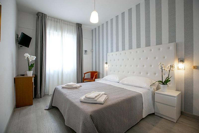 Hotel La Perla Rimini, Italy