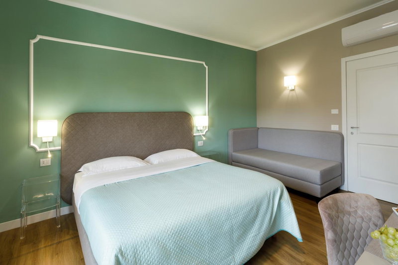 Mercury Rooms, Cagliari, Italy
