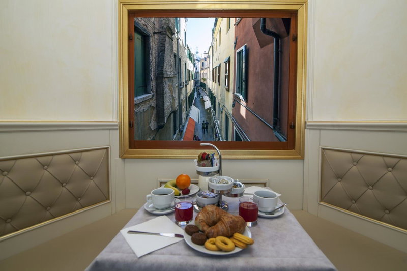 Hotel Orion, Venice, Italy