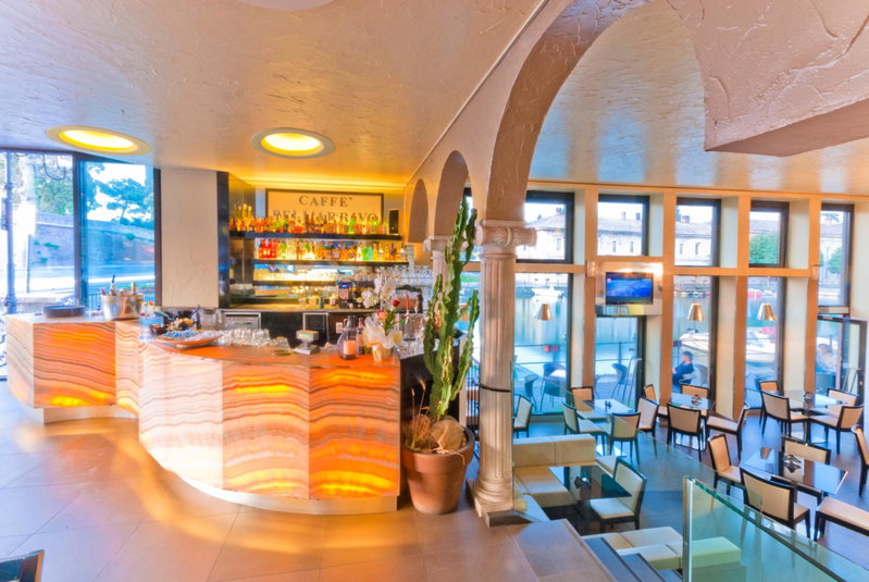 Hotel Bell'arrivo by Dori, Peschiera del Garda, Italy