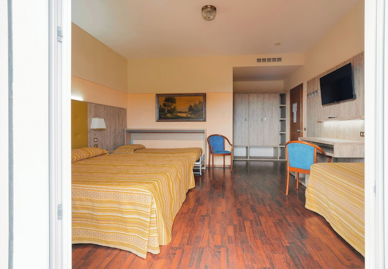 Hotel Tirreno, Lavagna, Italy