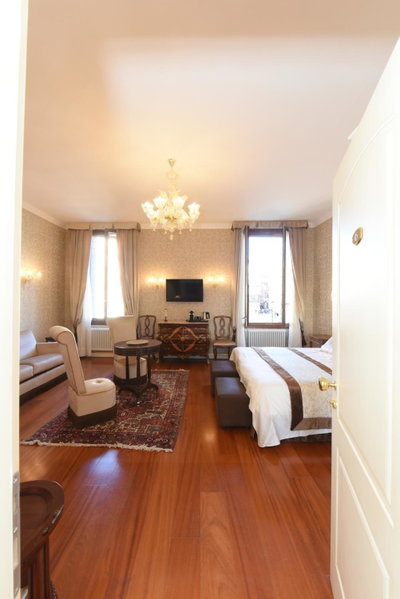 40.17 San Marco, Venice, Italy
