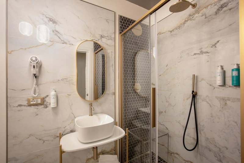 Vivaldi Luxury Rooms, Rome, Italy