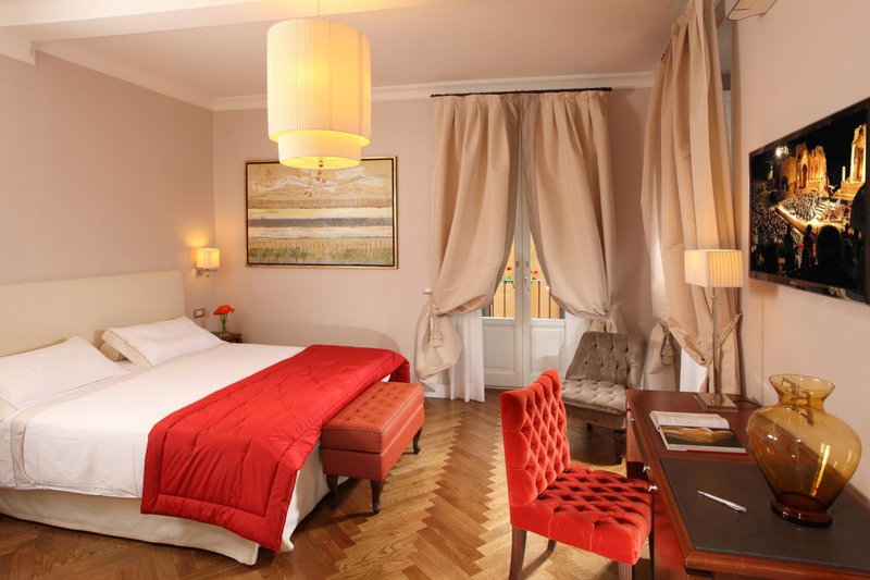 Vivaldi Luxury Rooms, Rome, Italy