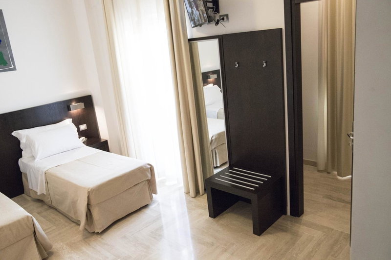 Albergo Cantiani, Ancona, Italy