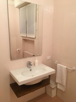 Pisacane61 B&B, Modena, Italy