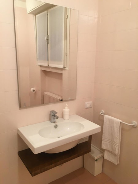 Pisacane61 B&B, Modena, Italy