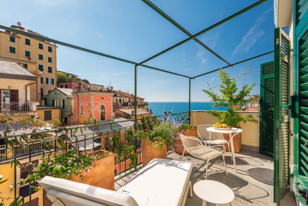 La Vista di Marina by The First, Riomaggiore, Italy