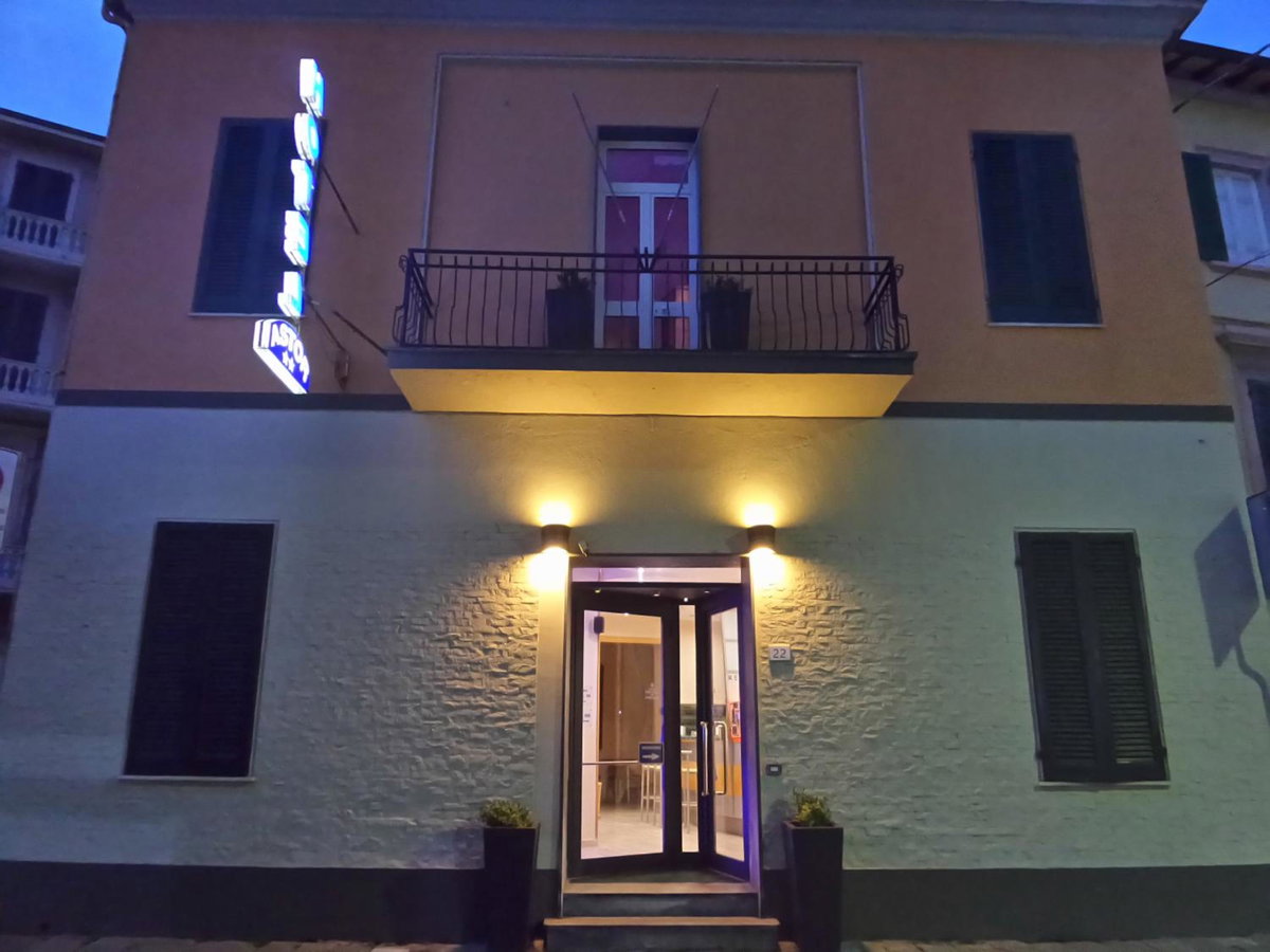 Hotel Astor, Italy