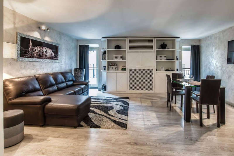 Black And White Suite, Rome, Italy