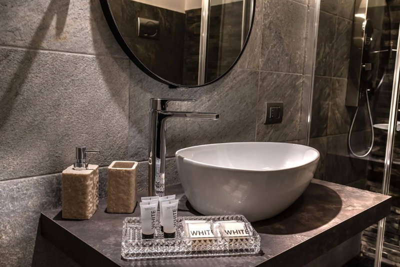 Black And White Suite, Rome, Italy
