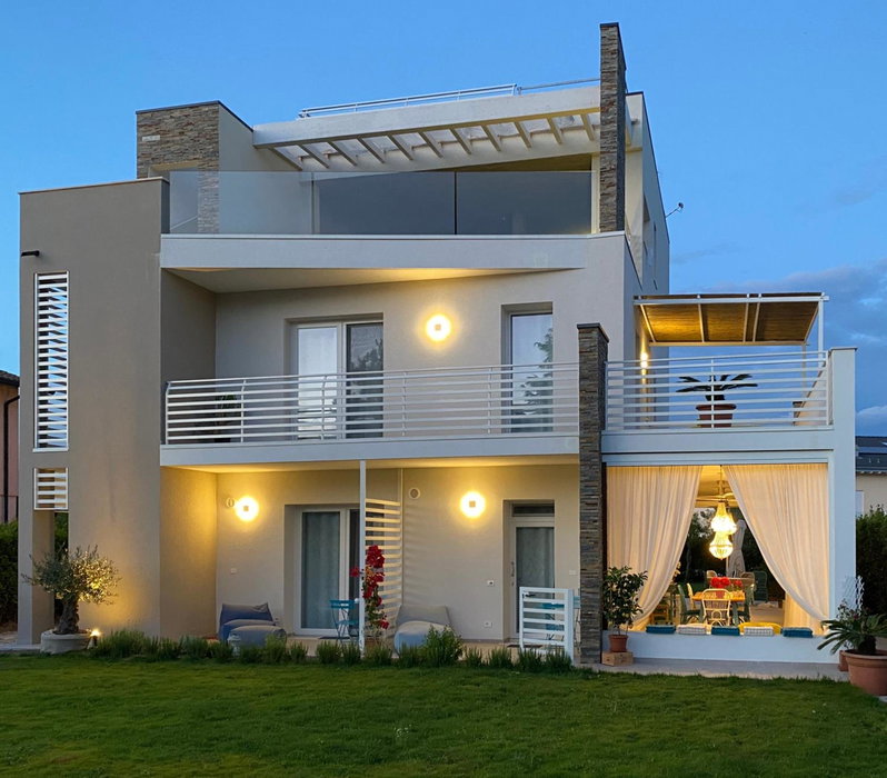 Lugana 9, Peschiera del Garda, Italy