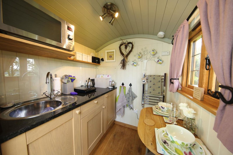 Upper Gelli Luxury Holiday Lodge, Converted Dairy & Cosy Shepherds Huts, Welshpool, United Kingdom
