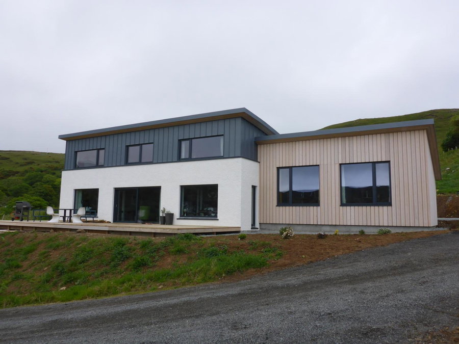 Stones Luxury B&B with hot tub and self-contained rooms, Uig, United Kingdom