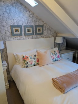 The Bridges B&B, Broomhill, United Kingdom