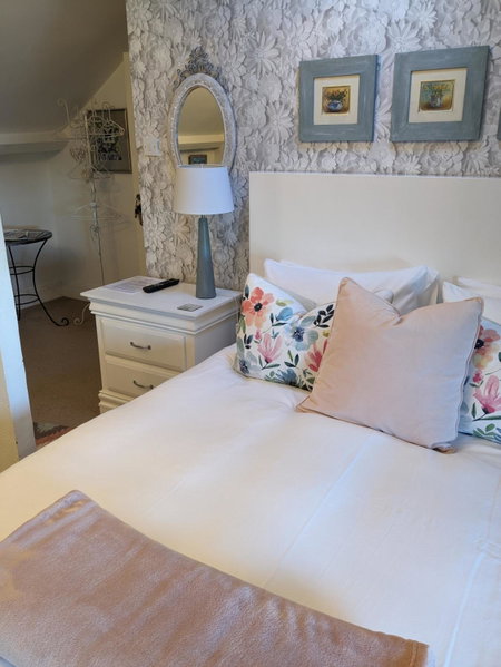 The Bridges B&B, Broomhill, United Kingdom