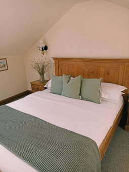 The Gwaelod y Garth Inn, Cardiff, United Kingdom