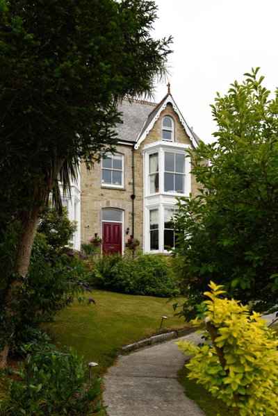 Cliftons Guest House, Truro, United Kingdom