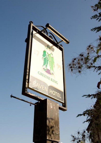 Raven Hotel by Greene King Inns, Hook, United Kingdom