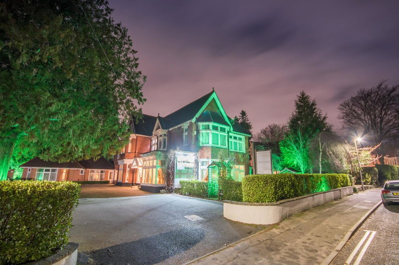 Grovefield Manor, Poole, United Kingdom