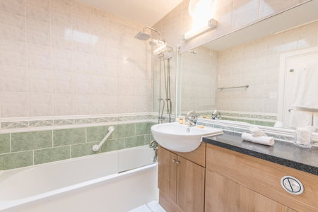 Grovefield Manor, Poole, United Kingdom