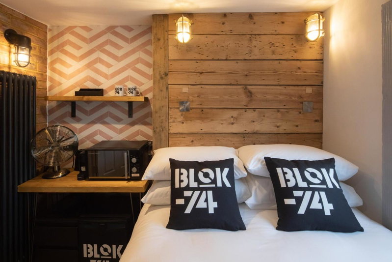 Blok-74, Brighton & Hove, United Kingdom