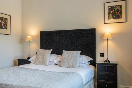 Lorne House Bed & Breakfast, Box, United Kingdom