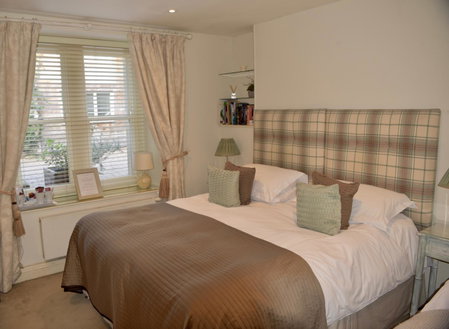 Lorne House Bed & Breakfast, Box, United Kingdom