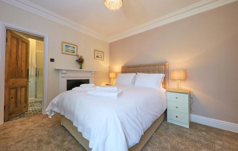 LLwyn Country House, Llanelli, United Kingdom