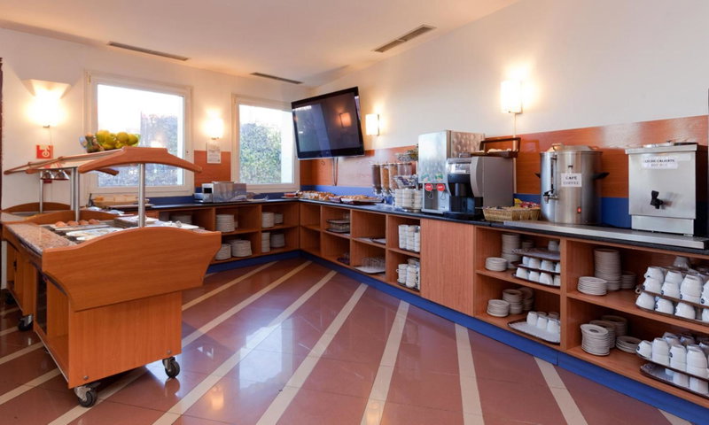 Gran Hotel Los Angeles, Getafe, Spain