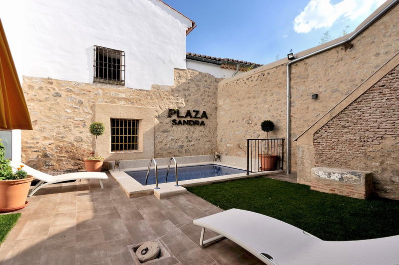 Plaza Sandra, Trujillo, Spain