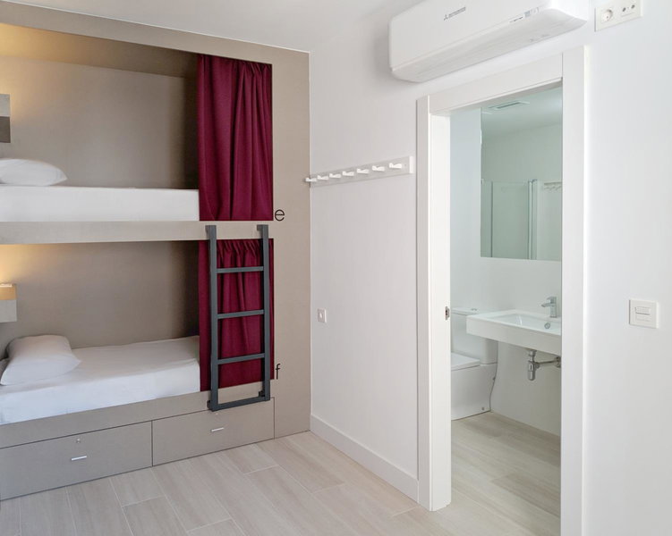 Broz Hostel, Granada, Spain