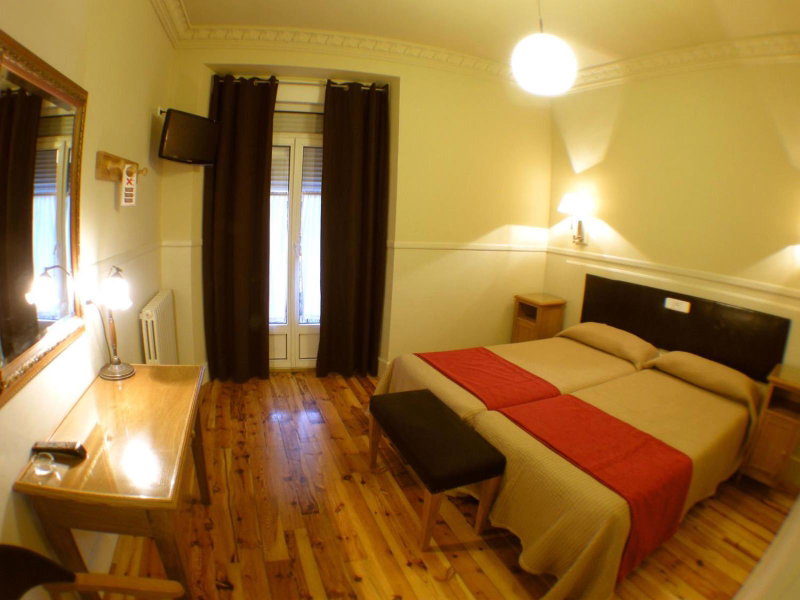 Hostal Canovas, Cuenca, Spain