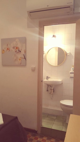 Hostal Lima, Barcelona, Spain