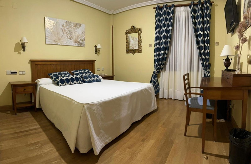 Hotel Casona de la Reyna, Toledo, Spain