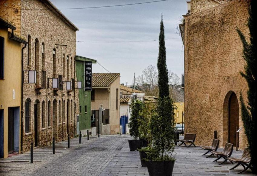 Hotel · Maison Muralleta B&B, Riba-Roja De Turia