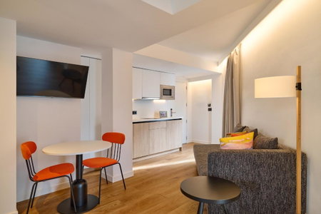 Apartamentos Luna Suites Granada, Granada, Spain
