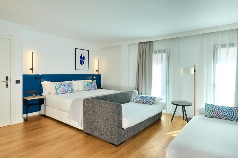 Apartamentos Luna Suites Granada, Granada, Spain