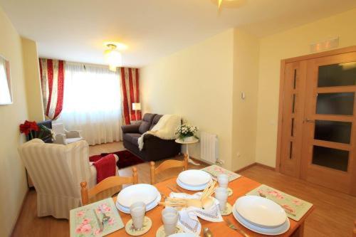 Apartamentos Turísticos Real Valle Ezcaray, Zorraquín, Spain