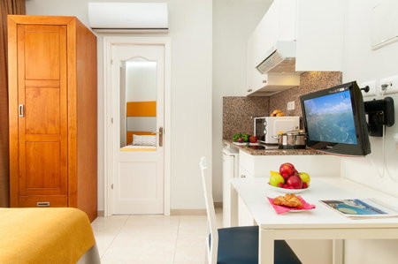 Hotel Apartamento Bajamar, Las Palmas de Gran Canaria, Spain