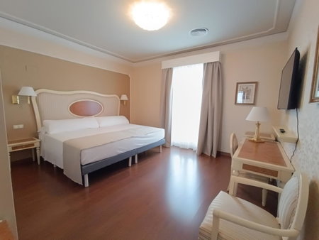 Hotel Bossh Alicia, Albacete, Spain