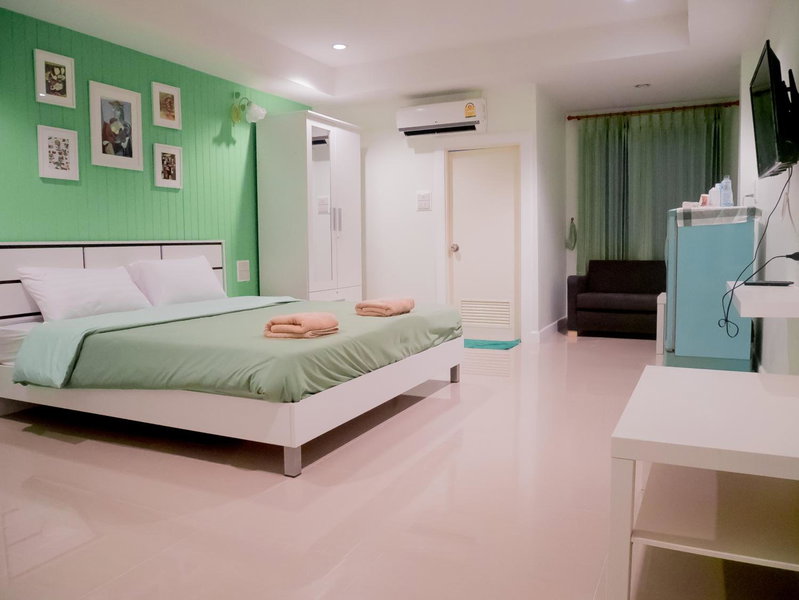UJ Apartment, Bangsaen, Thailand
